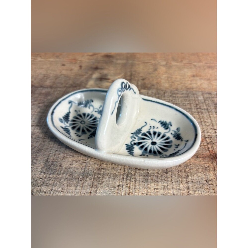 World Market Hand Paint Blue & Creamy White Ceramic Ring Jewelry Trinket Dish